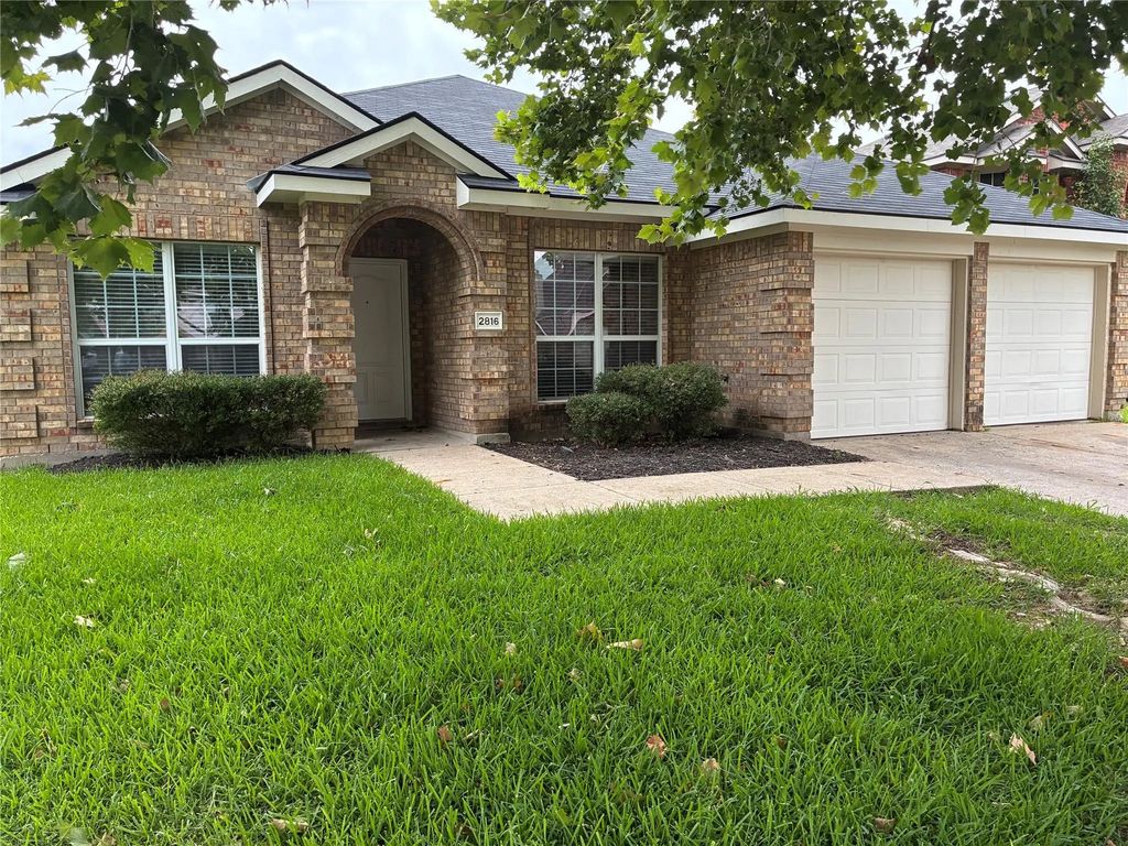 2816 Blue Heron Drive, Mesquite