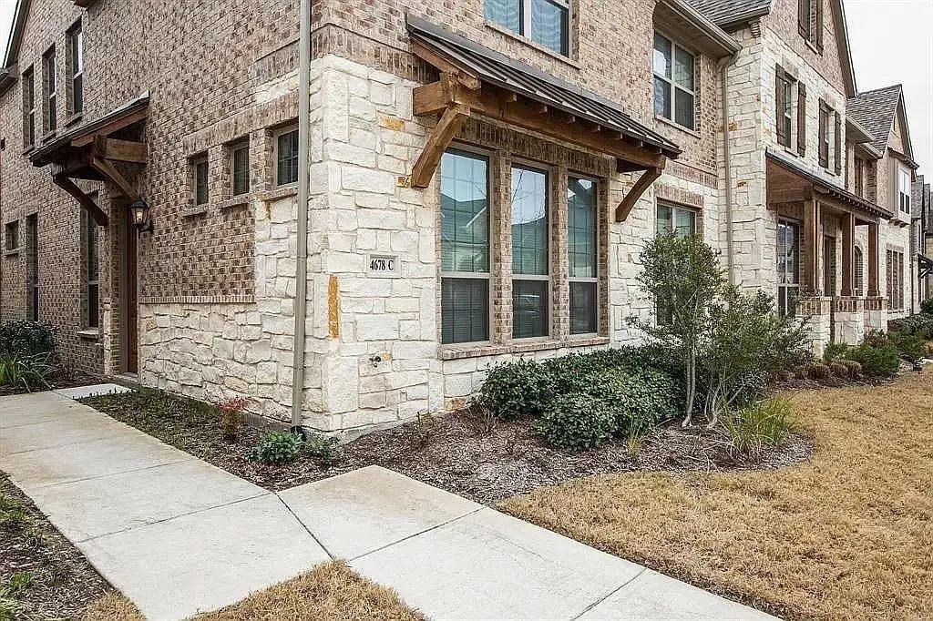 4678c Dozier Road, Carrollton