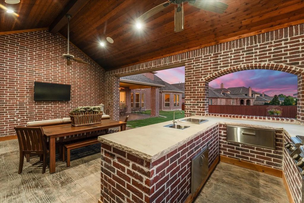 1031 Fox Bend Way, Prosper