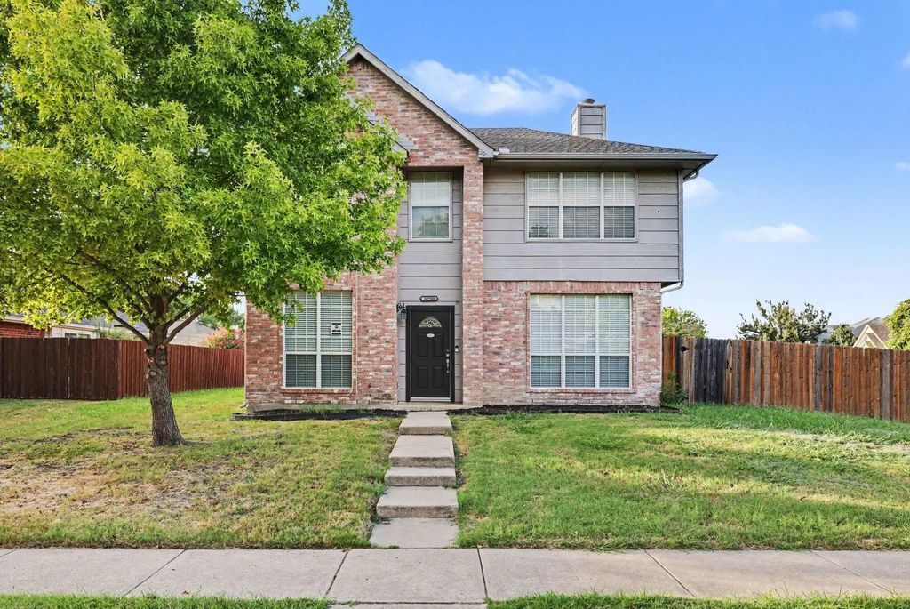 10700 Castle Drive, Frisco