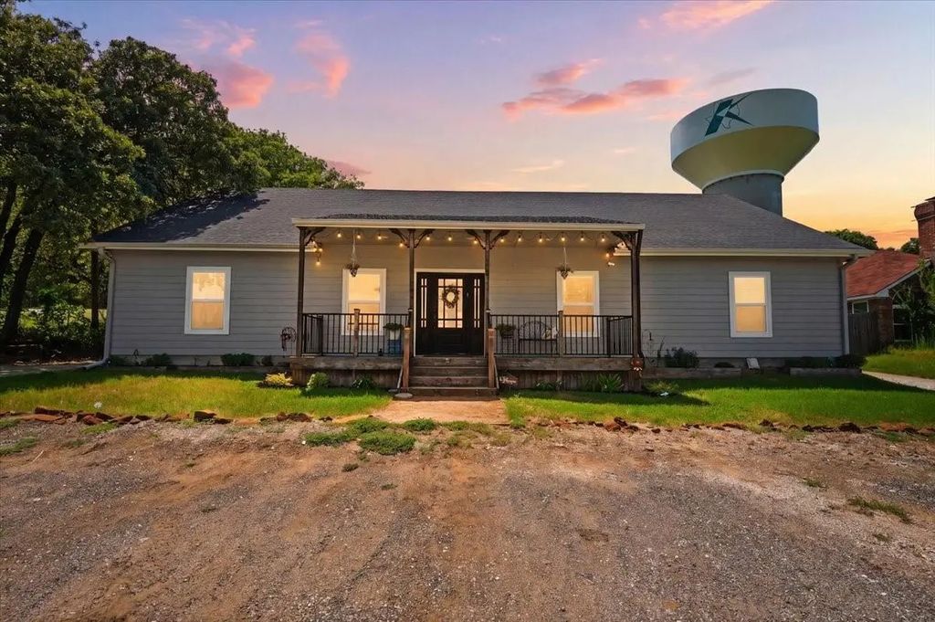 428 Gail Drive, Kennedale