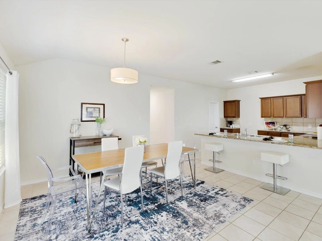 2307 Pontotoc Drive, Forney