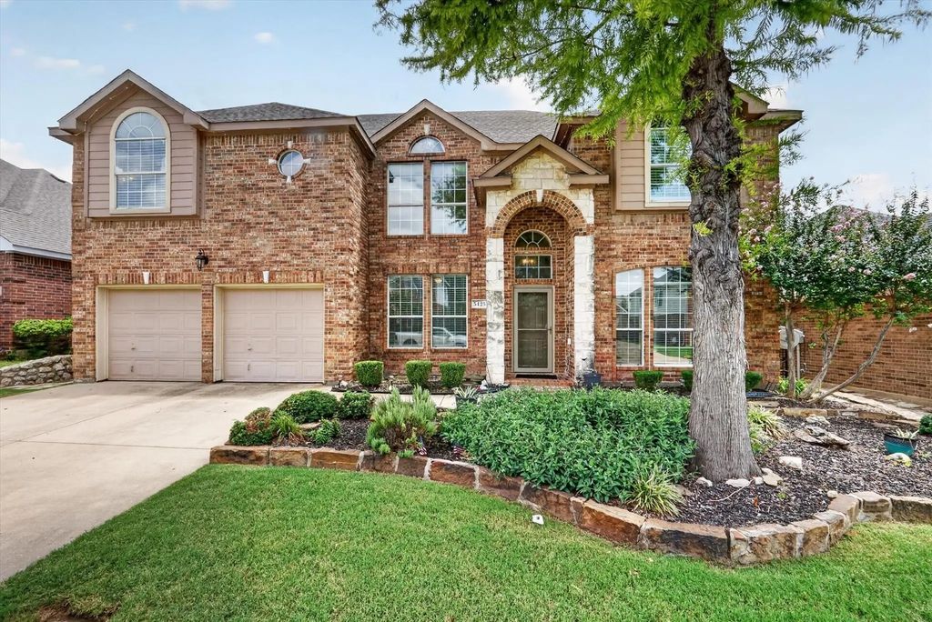 5425 Rolling Meadows Drive, Fort Worth