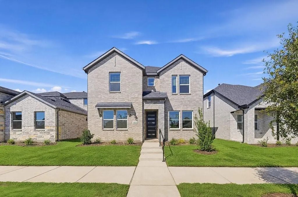 3312 Winecup Road, Celina
