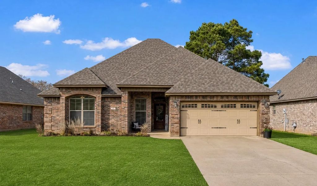 337 Wood Springs, Haughton