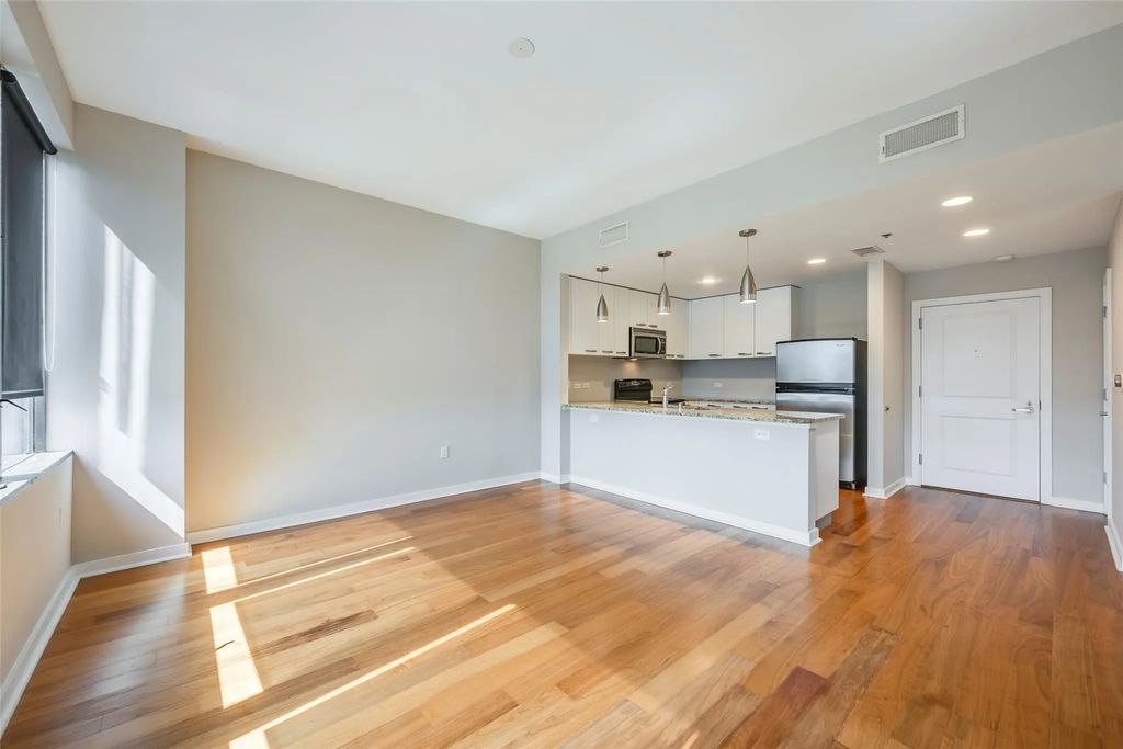 1200 Main Street 1002, Dallas