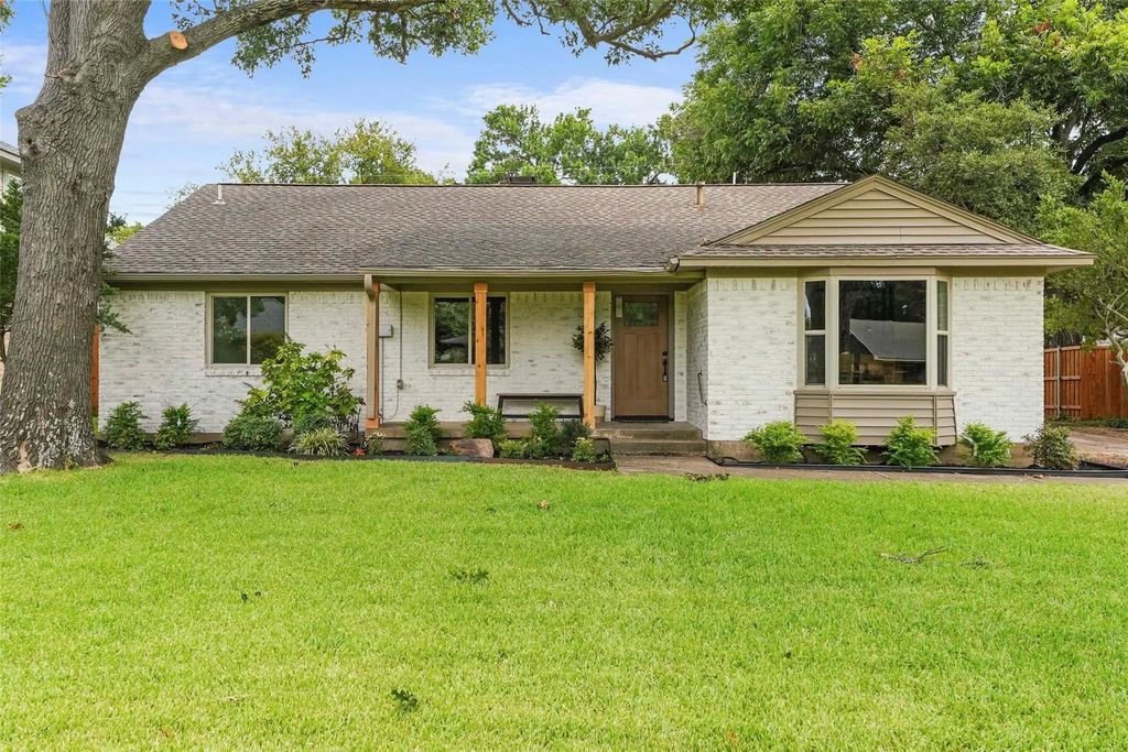 925 Fernwood Drive, Richardson