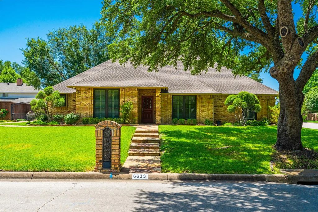 6633 Eton Court, Benbrook