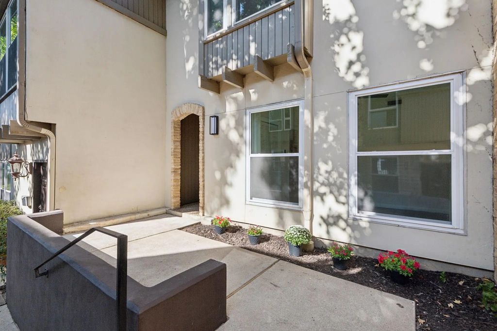 3333 Prescott Avenue, Dallas