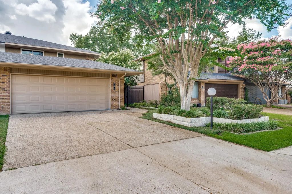 4984 Thunder Road, Dallas