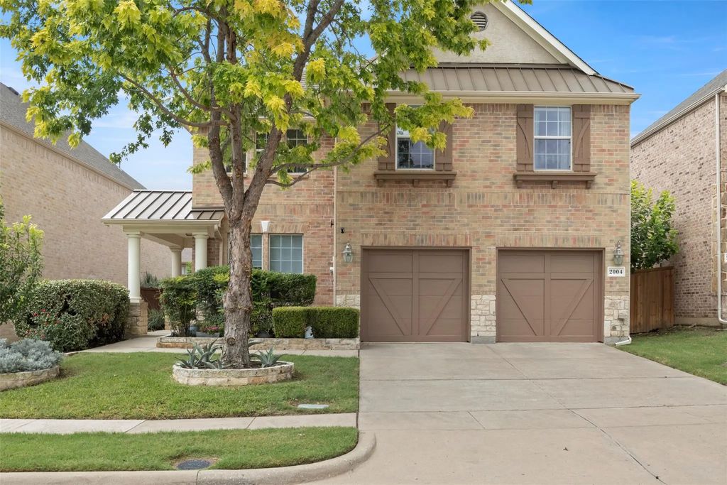 2004 Spotted Court, Plano