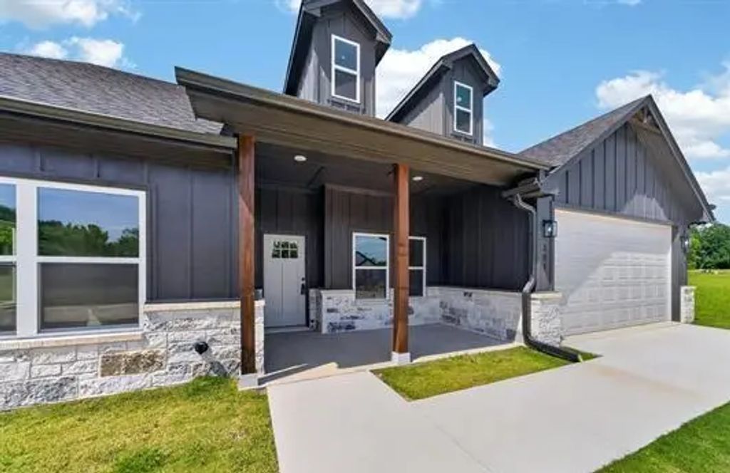 105 W Teal Drive, Troup