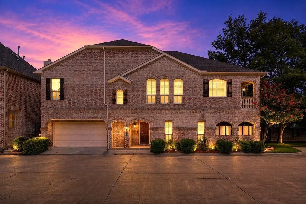 18130 Frankford Lakes Circle, Dallas