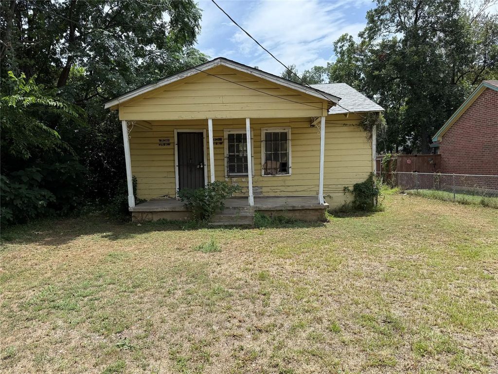 2318 Macon Street, Dallas