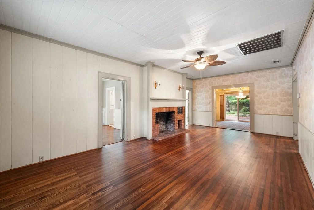 1501 Sycamore, Corsicana