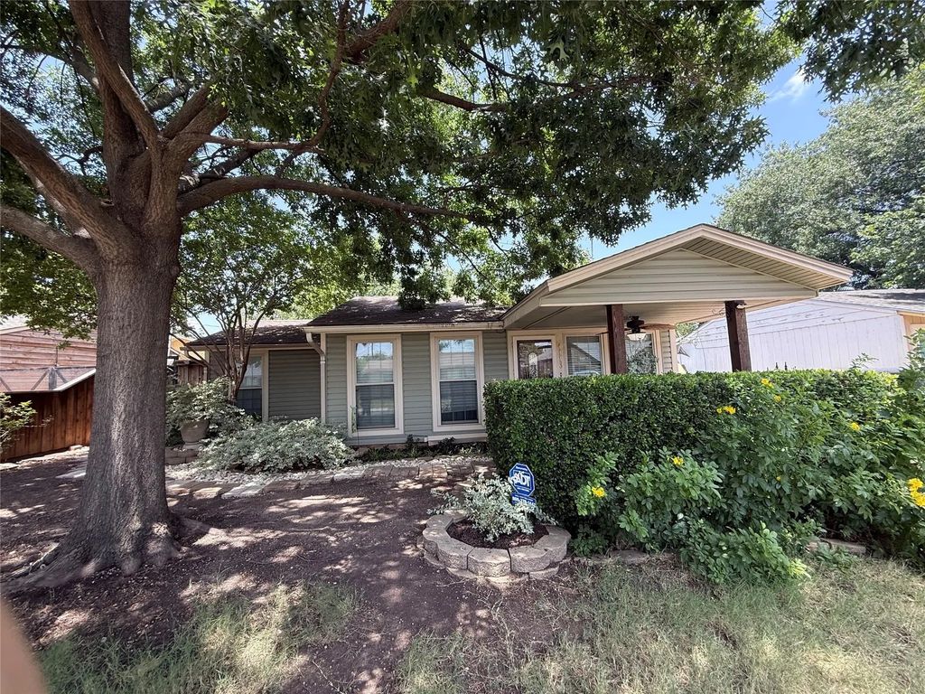 4113 Barksdale Court, Dallas