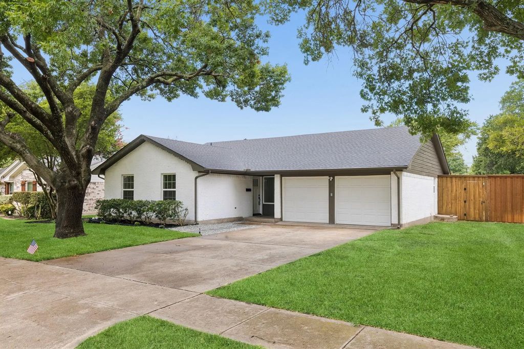 8711 Hackney Lane, Dallas