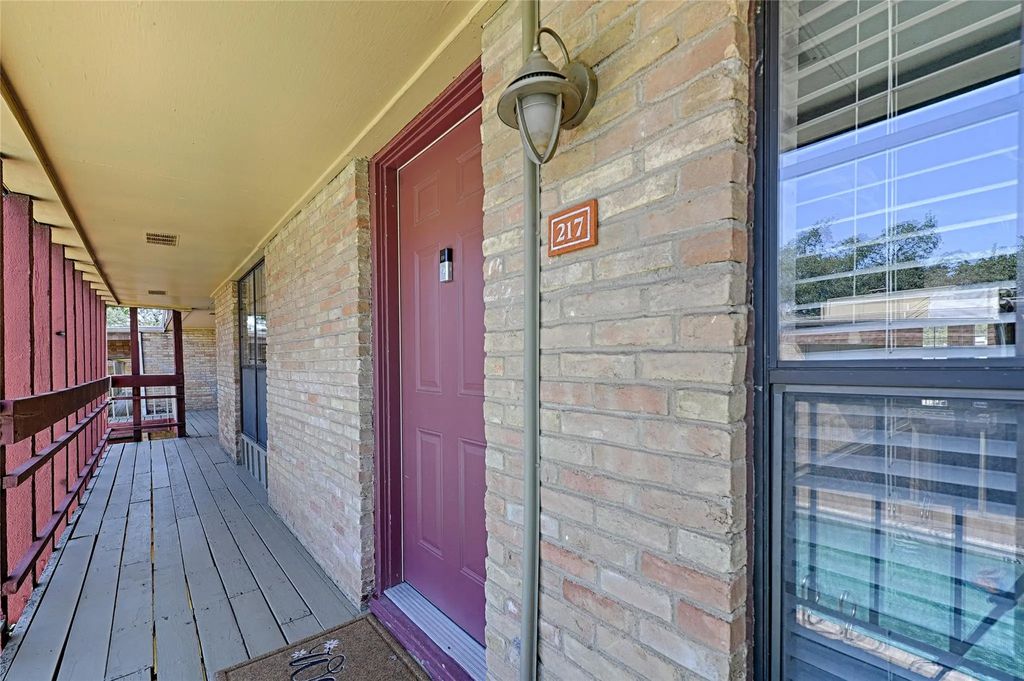 5930 Birchbrook Drive 217, Dallas