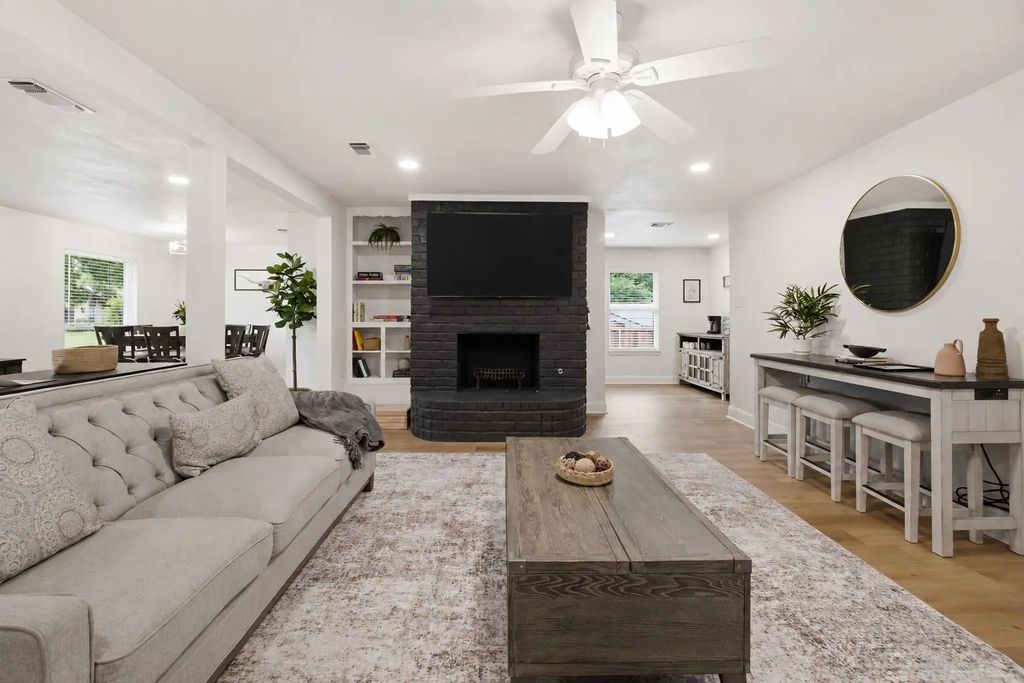 1510 Austrian Road, Grand Prairie