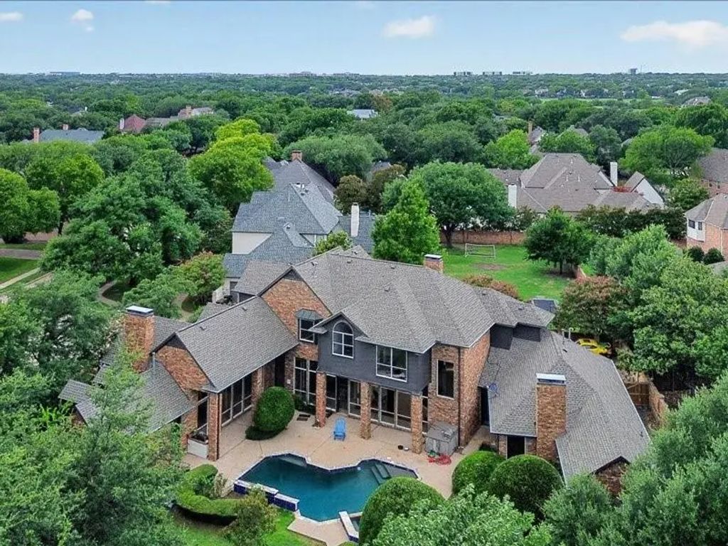 5201 Windjammer Road, Plano