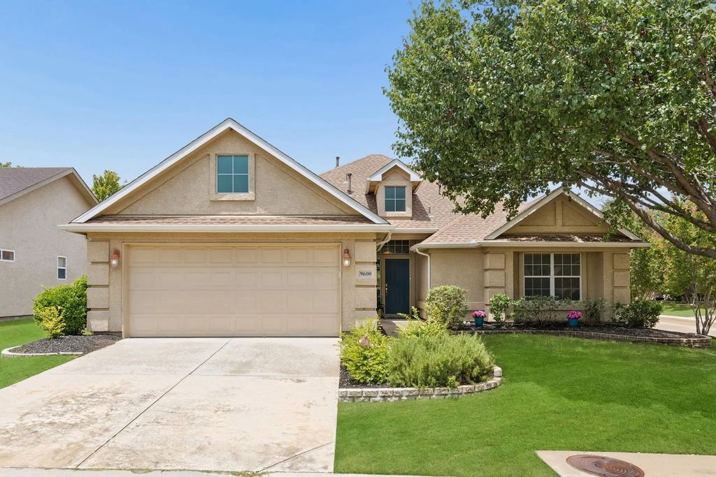 9600 Applewood Trail, Denton