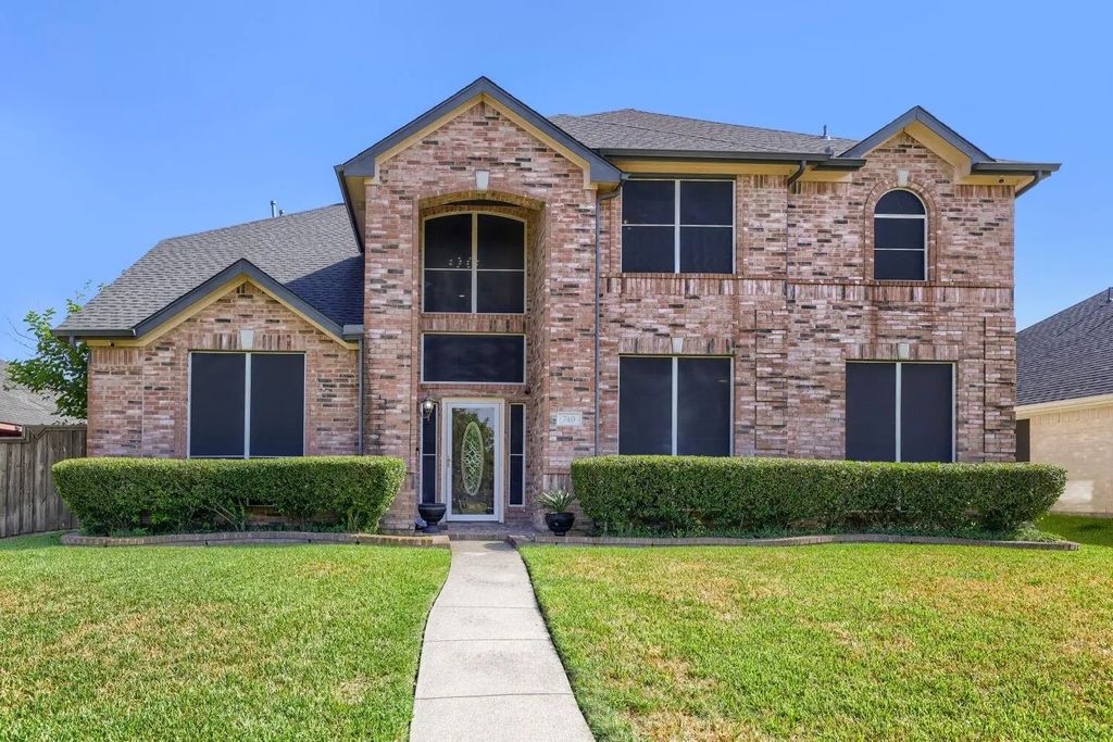740 White Ash Road, DeSoto