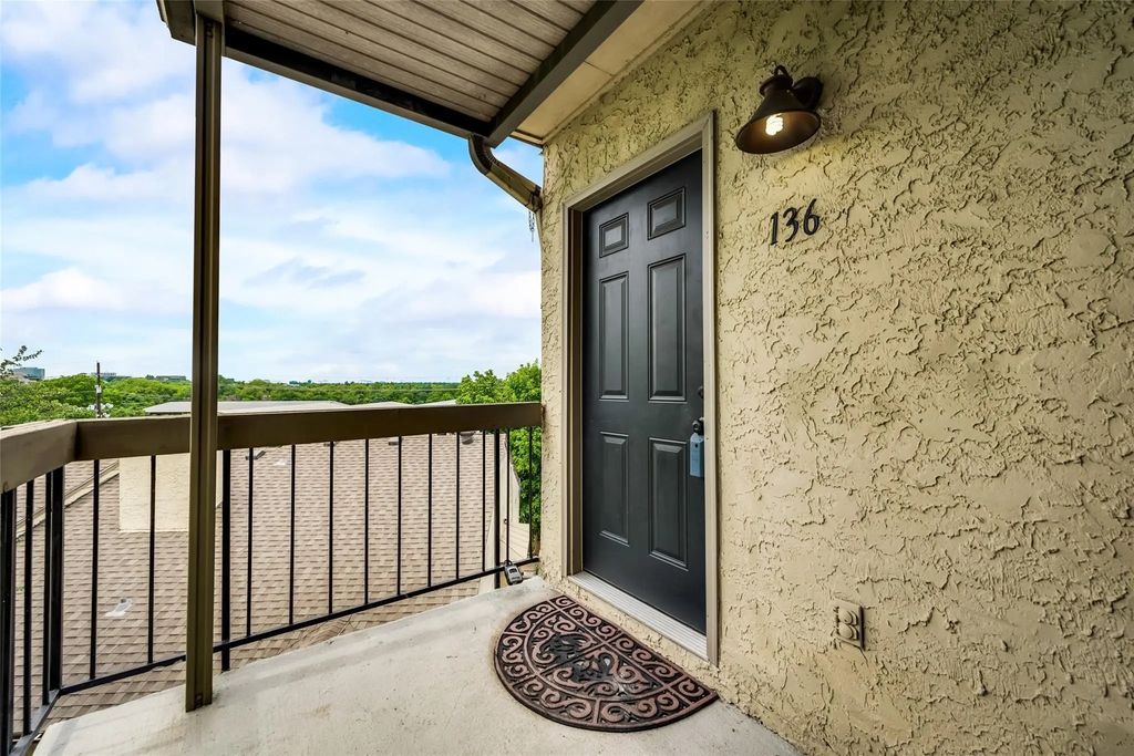 8750 Park Lane C-136, Dallas