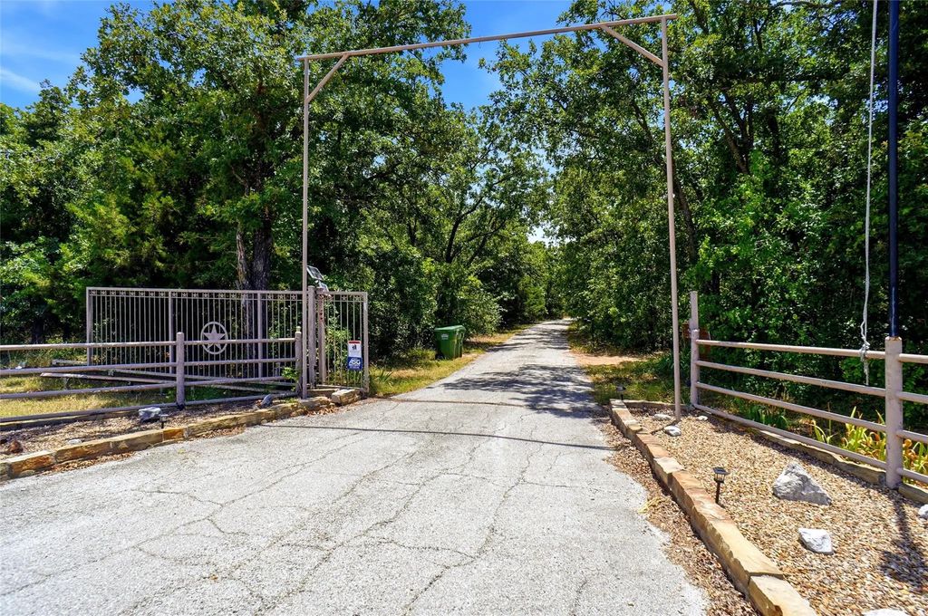 447 W Bypass 287, Alvord