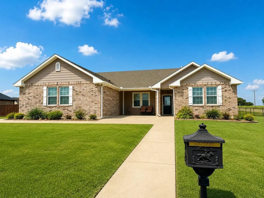 110 Centerhill Drive, Muenster