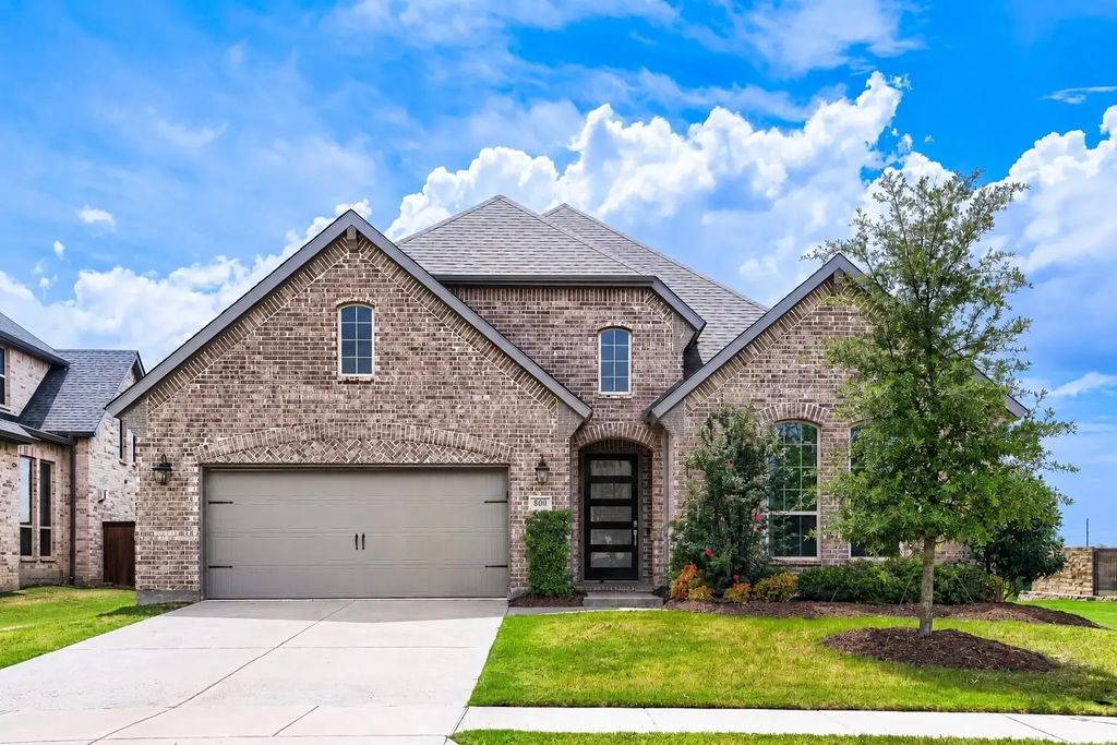800 Agave Drive, Prosper