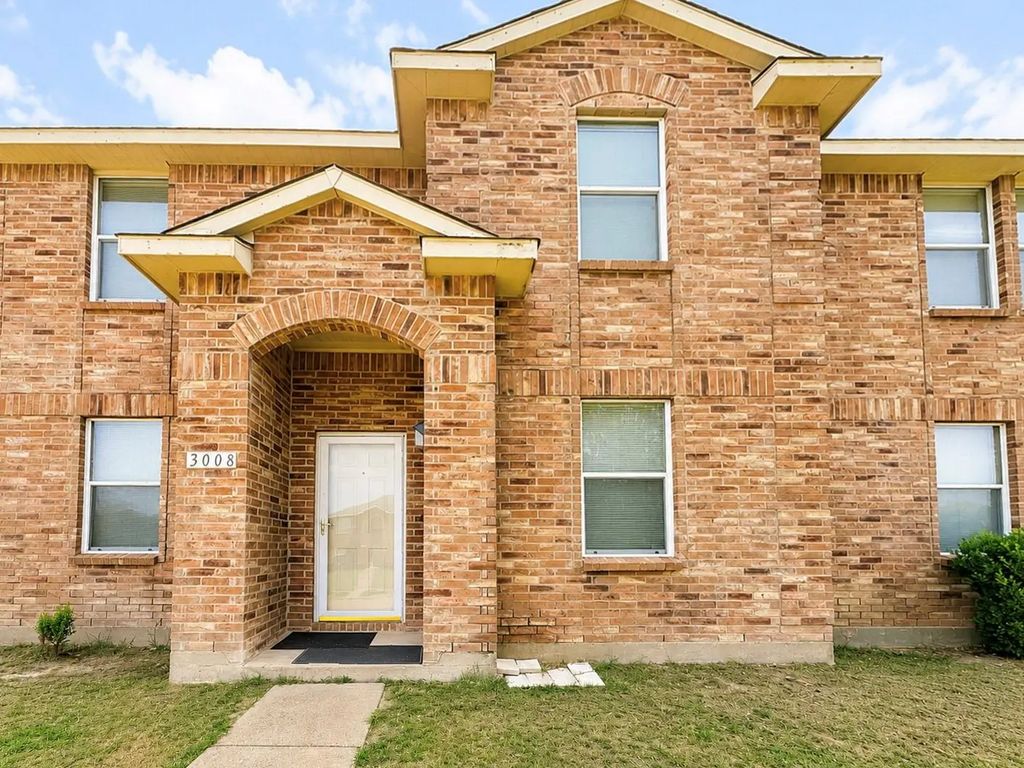 3008 Crimson Clover Drive, Lancaster