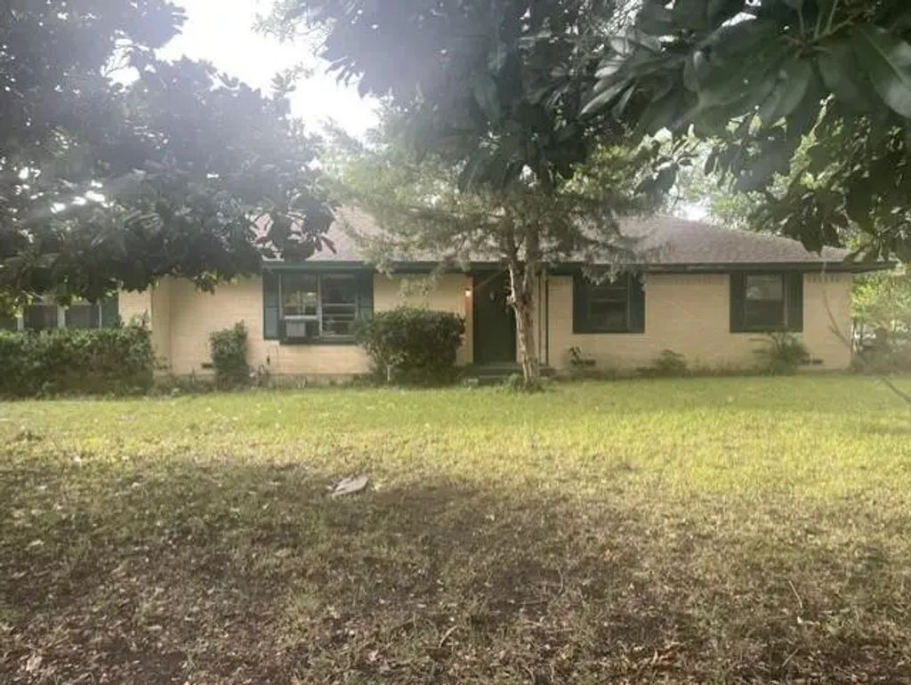 348 W Van Alstyne Parkway W, Van Alstyne