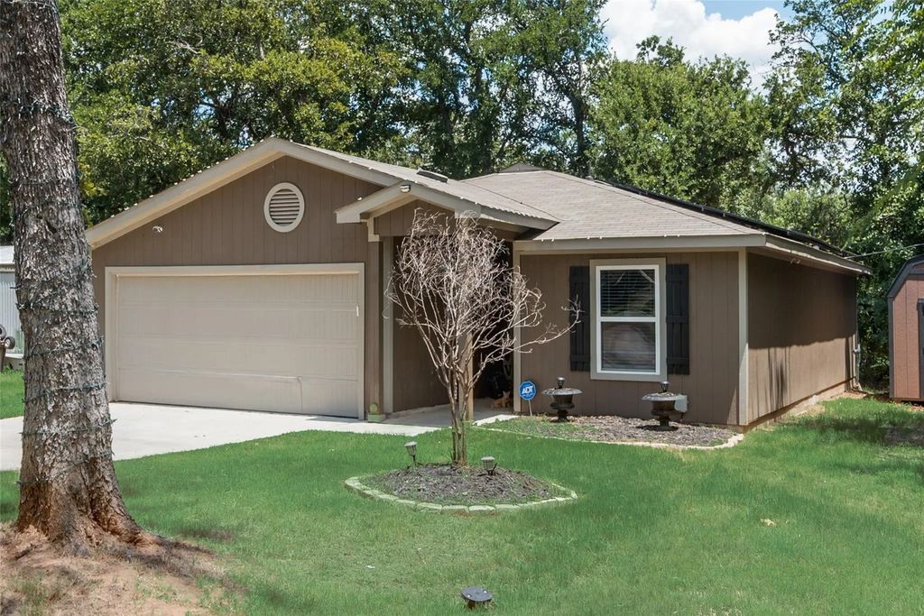 1312 Dawn Court, Pelican Bay