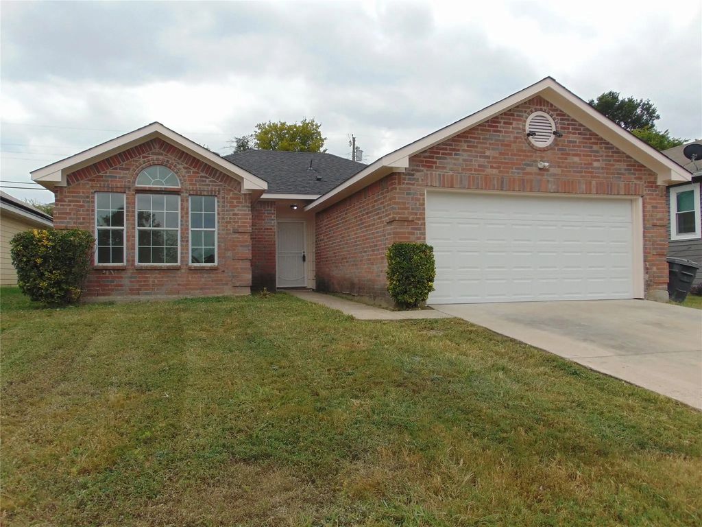 2538 Camel Court, Dallas