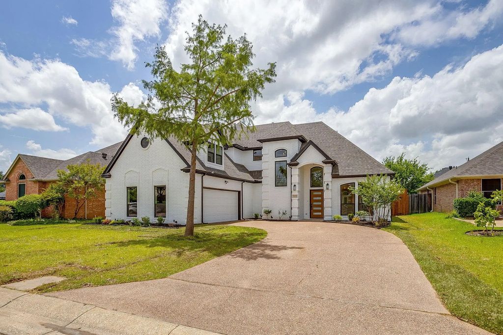 5102 Shadowood Road, Colleyville