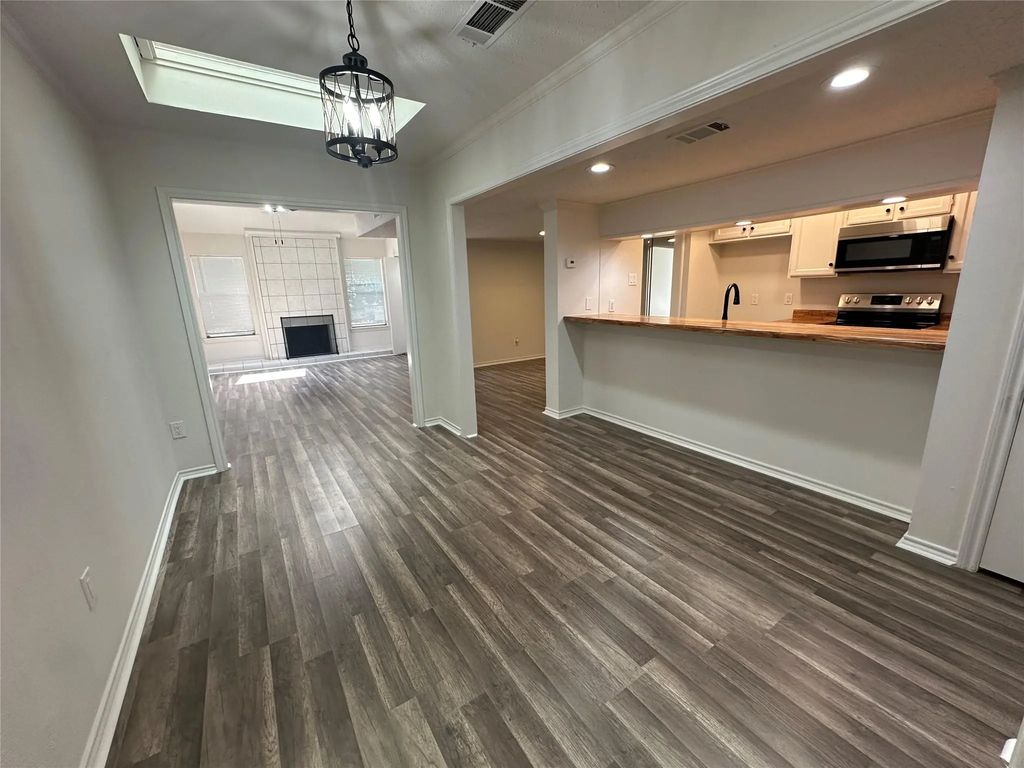 3231 Elizabeth Street, Dallas