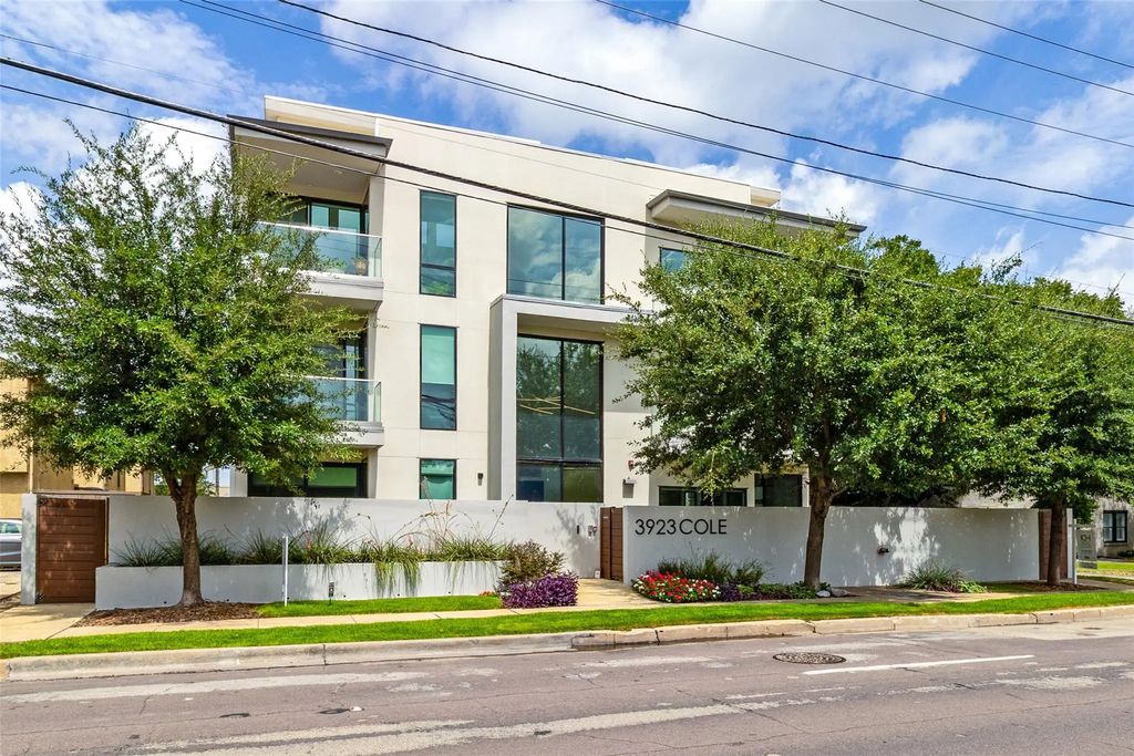 3923 Cole Avenue 102, Dallas