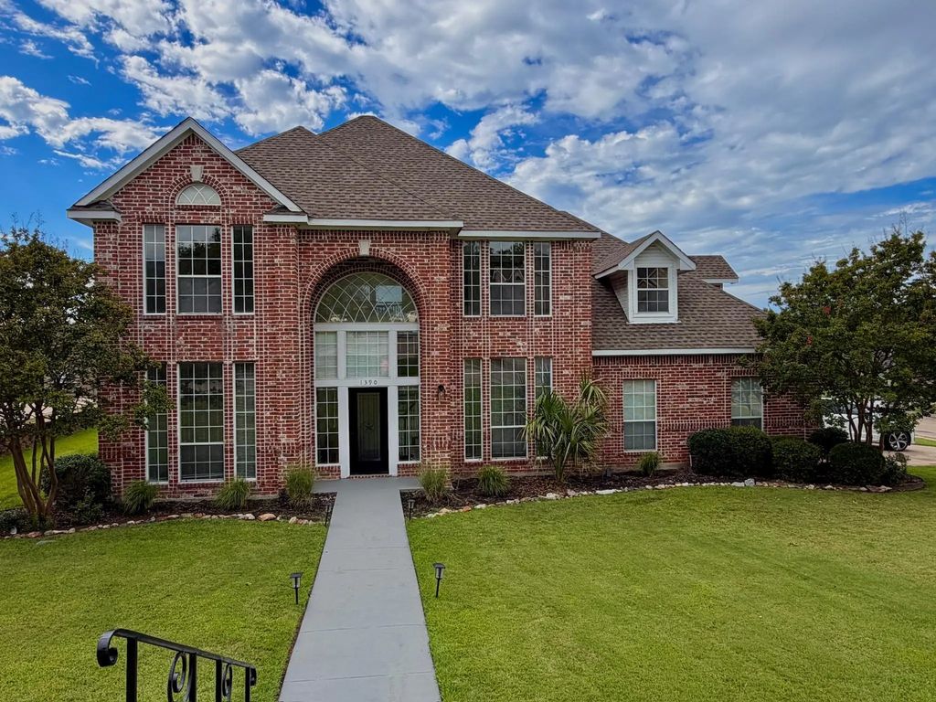 1390 Shores Boulevard, Rockwall