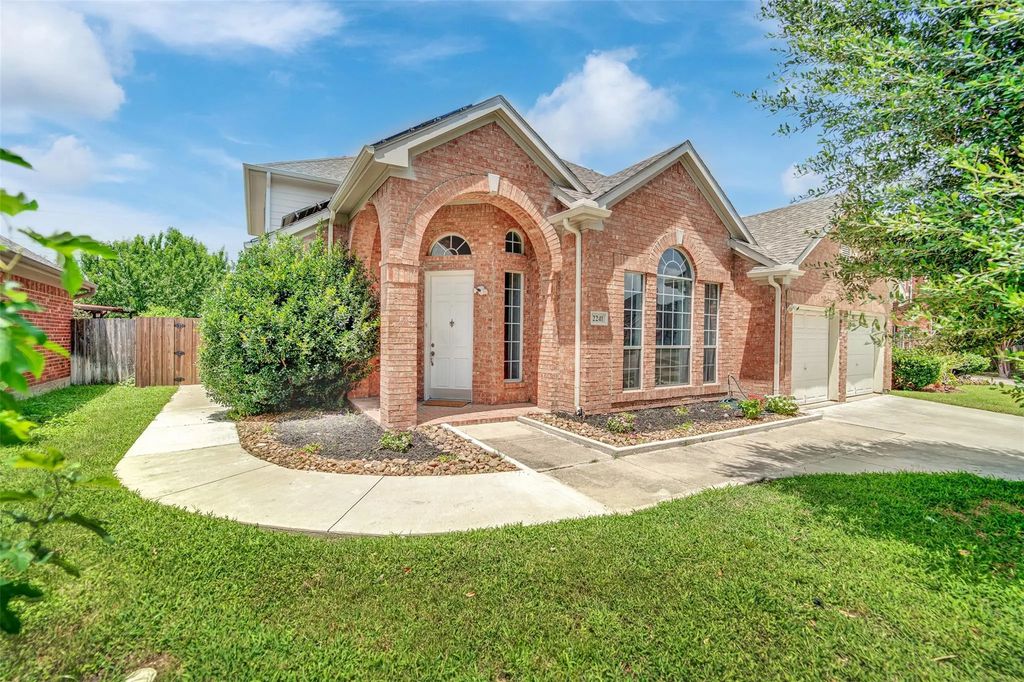 2241 Merritt Way, Arlington