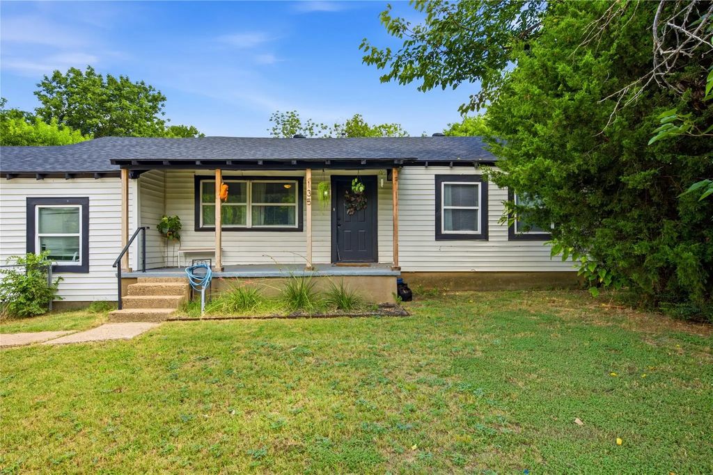 135 Mannington Drive, Dallas