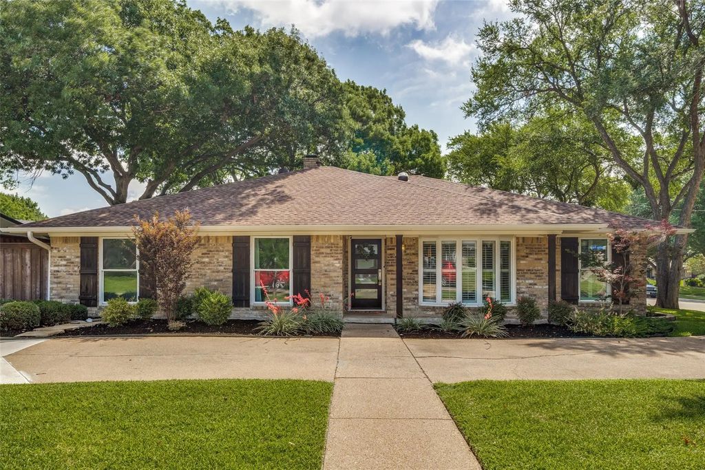 2800 Valley Ridge Drive, Richardson