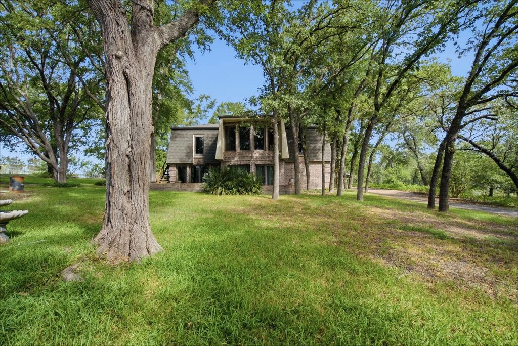 815 Fm 913, Stephenville