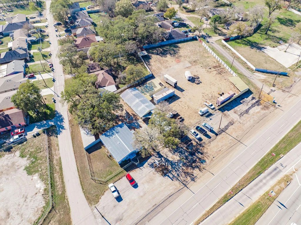 12540 C F Hawn Freeway, Dallas
