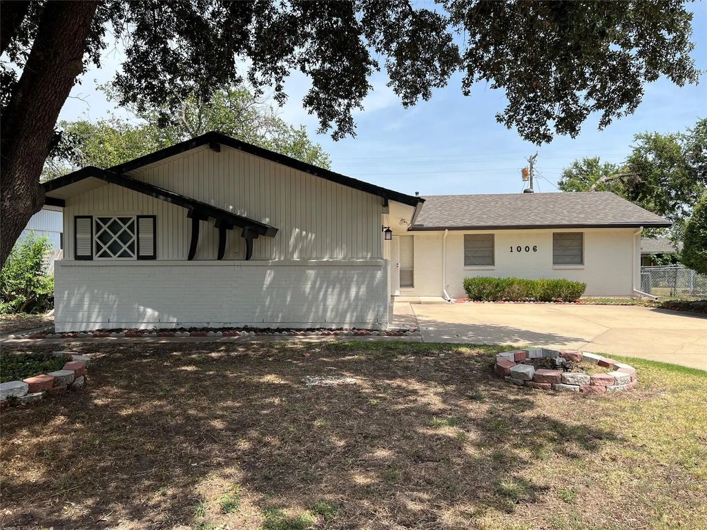 1006 Mccallum Drive, Garland