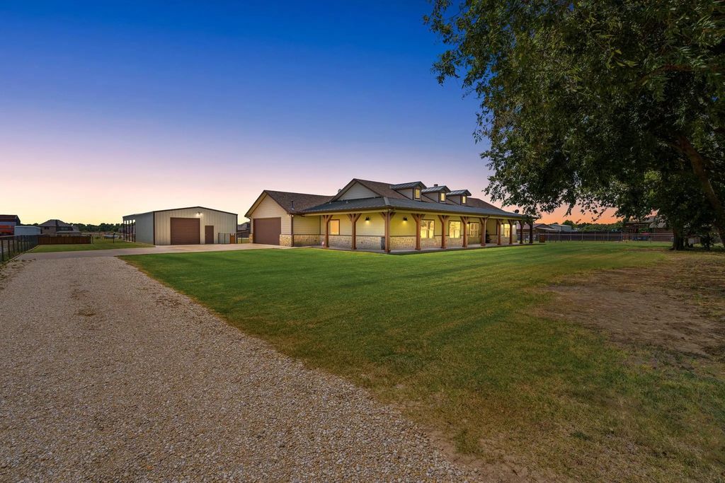 6231 Michael Road, Sanger