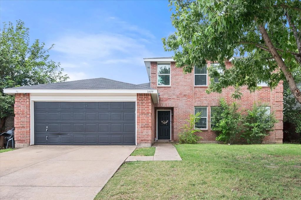 1409 Blazing Star Trail, Burleson