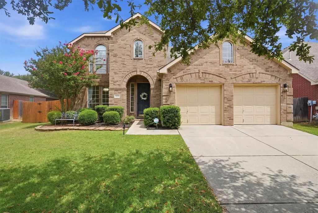 4828 Belladonna Drive, Fort Worth
