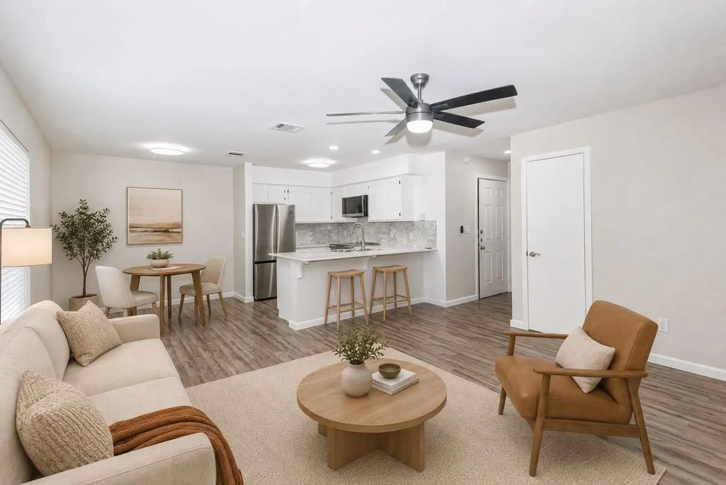 3022 Forest Lane 218, Dallas
