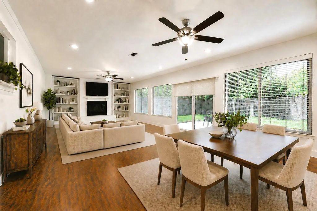 8955 Boundbrook Avenue, Dallas