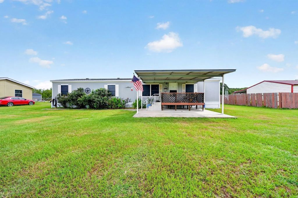 5033 Timarron Drive, Scurry